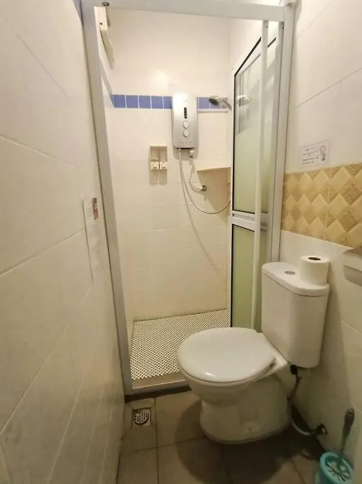 Prázdninový dům Cheerful 6Br Town House @ Geortown For 5-14Pax By Cohans George Town