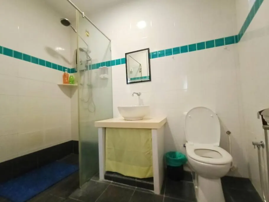 Cheerful 6Br Town House @ Geortown For 5-14Pax By Cohans George Town Prázdninový dům